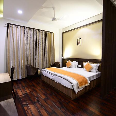 Hotel Jataka Inn Bodh Gaya Exteriör bild