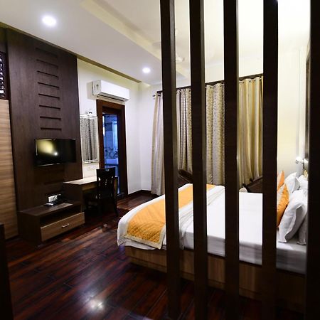 Hotel Jataka Inn Bodh Gaya Exteriör bild