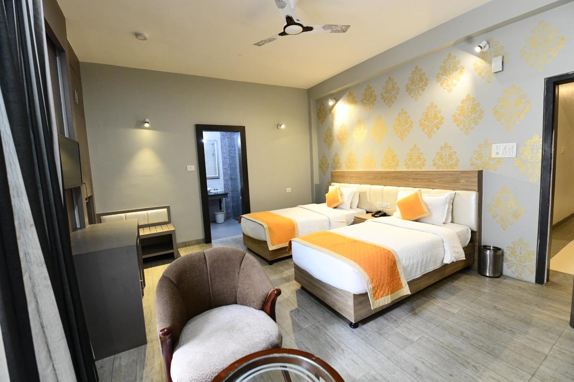 Hotel Jataka Inn Bodh Gaya Exteriör bild